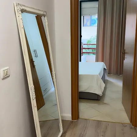 Spacious And Modern 3 Bdr For Families & Groups Appartement Tirana